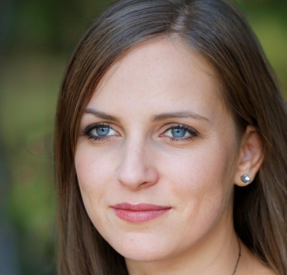 Siriporn Wattanasin, Digital Content Manager